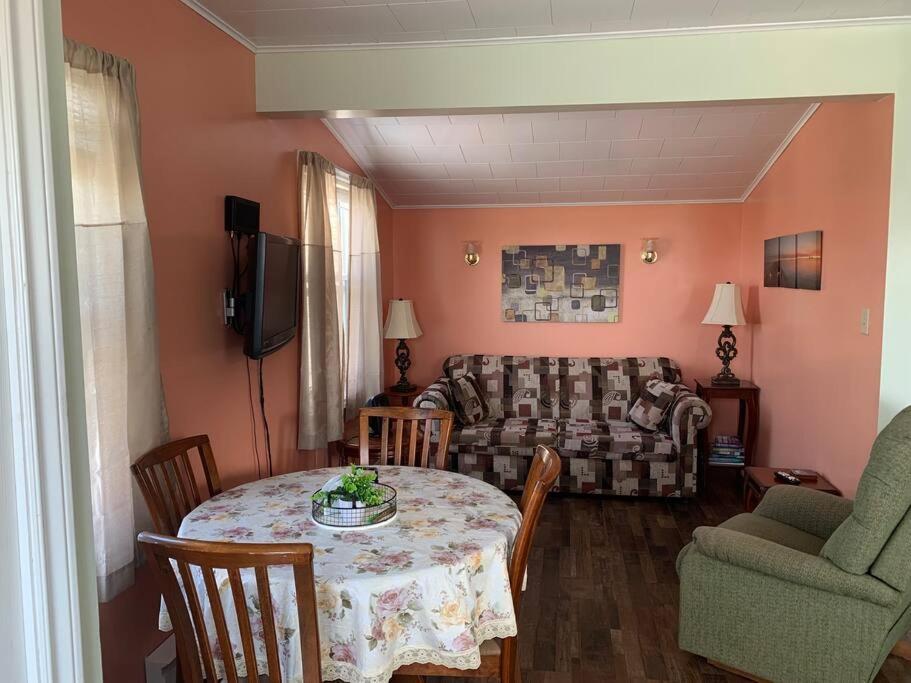 Hillside Cottage Twillingate Zewnętrze zdjęcie